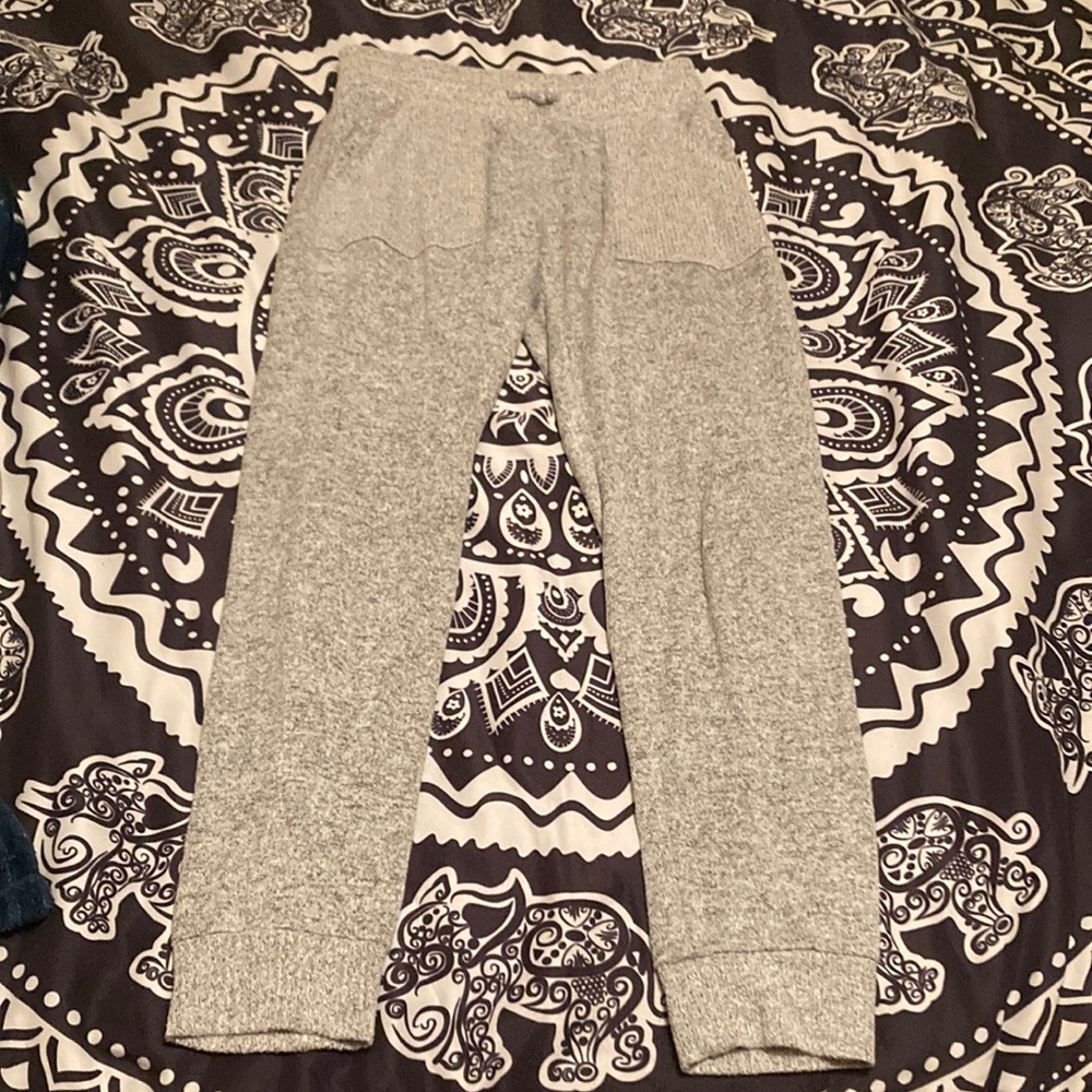 Grey joggers from kohl’s! Size 10/12 large.